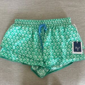 Roller Rabbit Green Floral Drawstring Shorts with Blue Tie